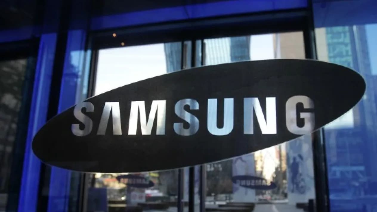 Безумие 500 Гц: Samsung запускает OLED монитор, который не нужен никому