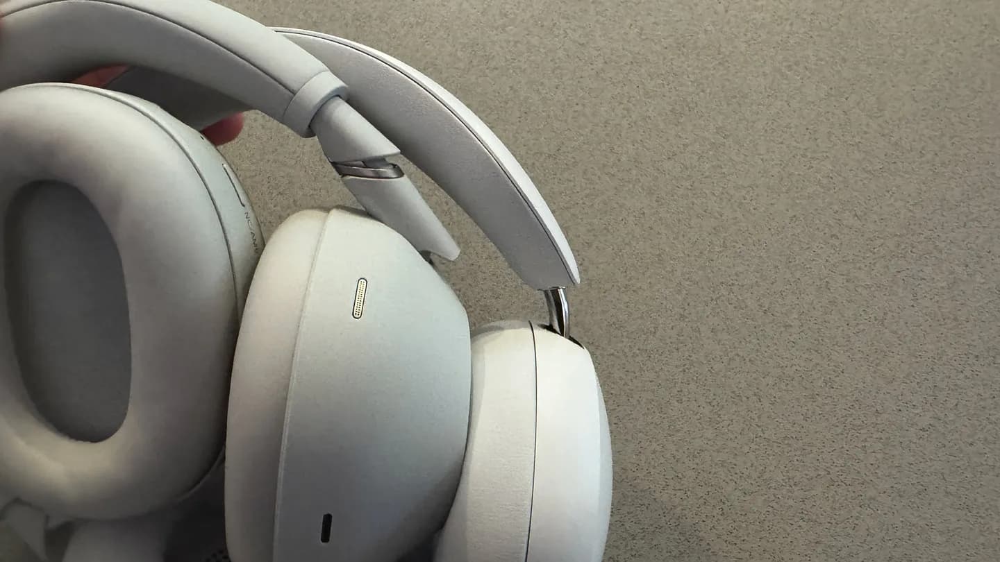 Sony WH-1000XM6: Нам не нужны эти уши!