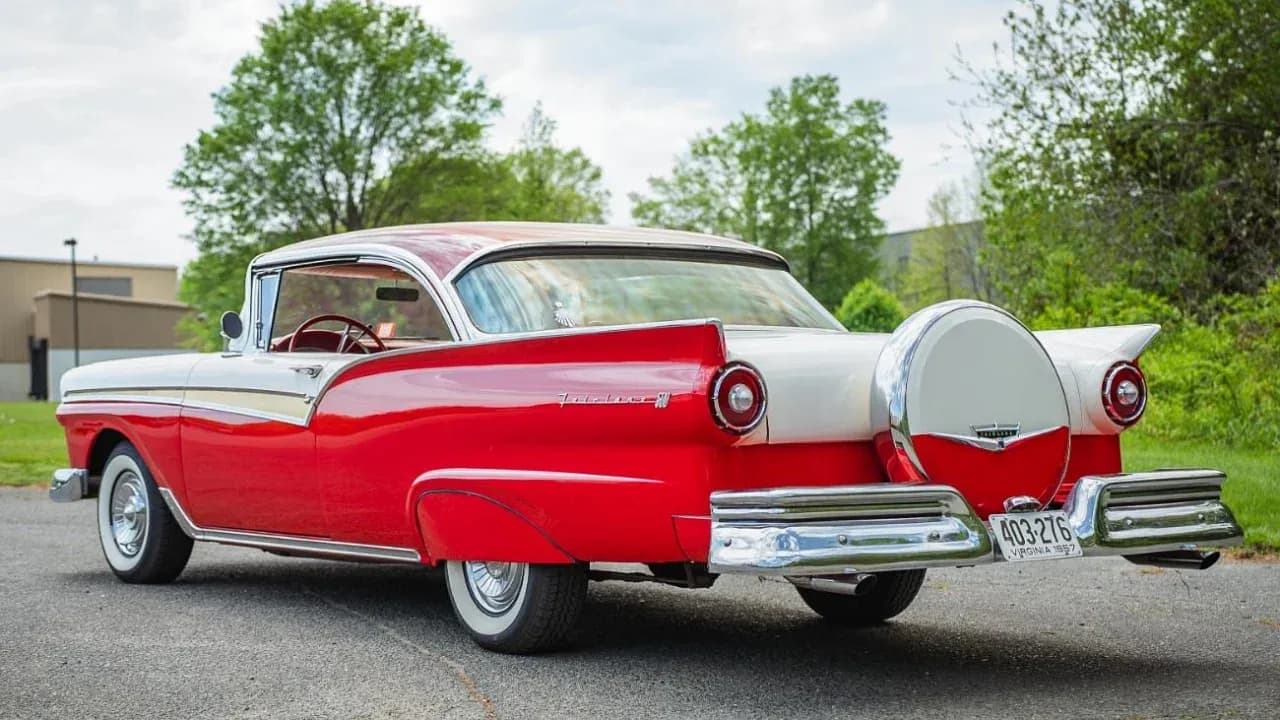 Ford Fairlane 500: мечты о прошлом и безумие аукциона