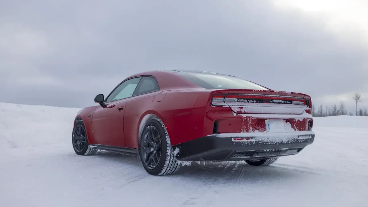 Dodge в затруднительном положении: крутые тачки не так уж и круты