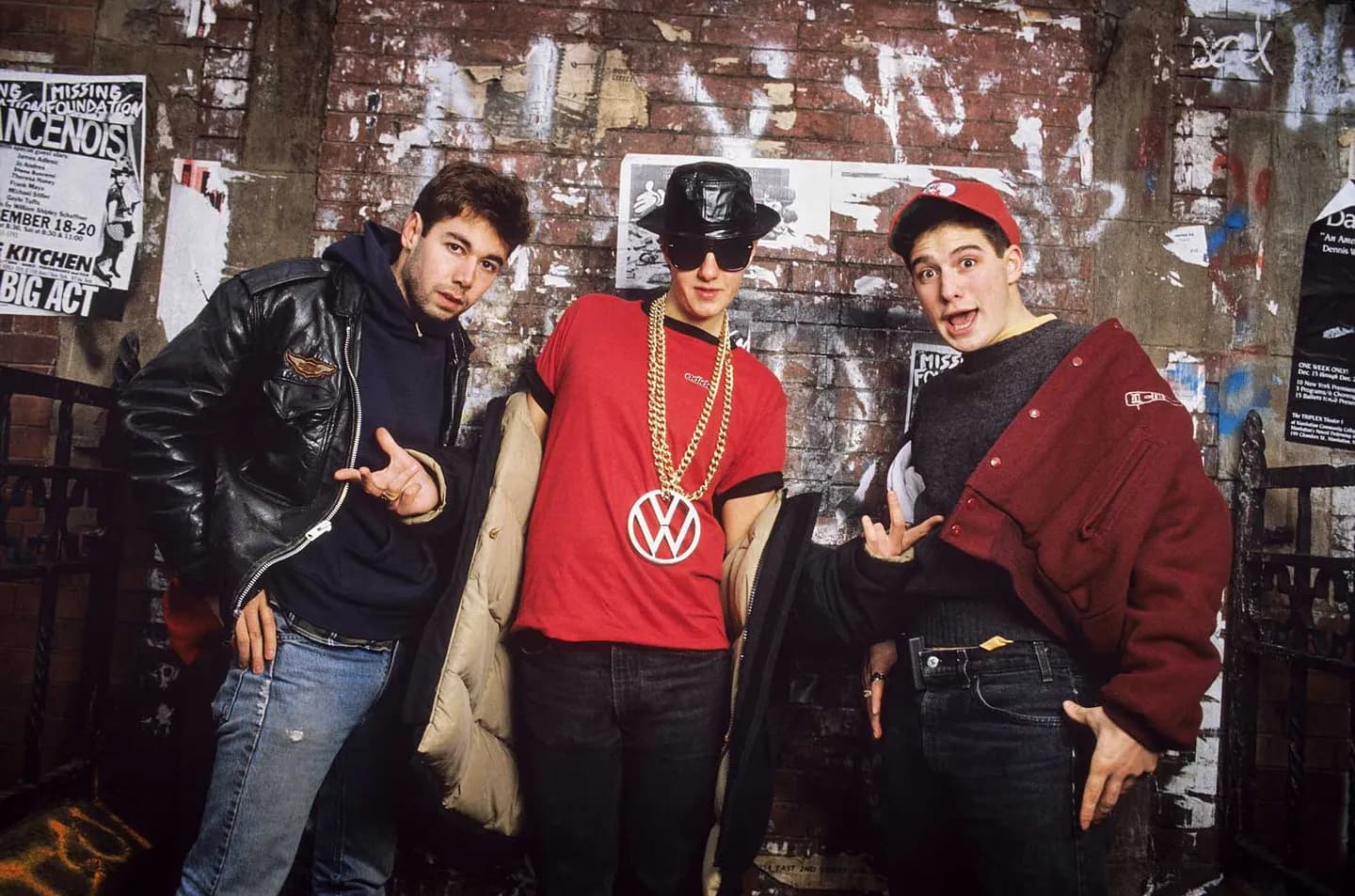UMG и Beastie Boys подали в суд на Chili’s: Теперь они на одной волне!