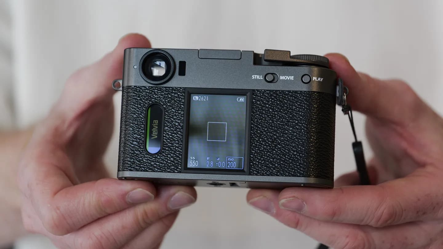Fujifilm X half: ретро-компактная камера с пленочным стилем, которая ведет себя как пленка