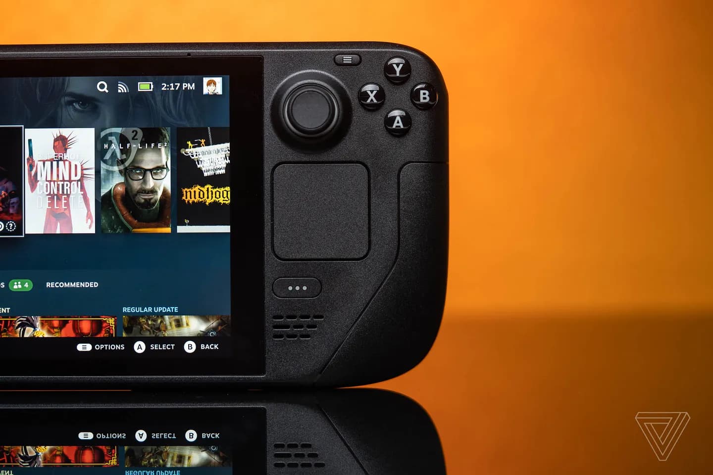 Valve движется в сторону поддержки конкурентных устройств
