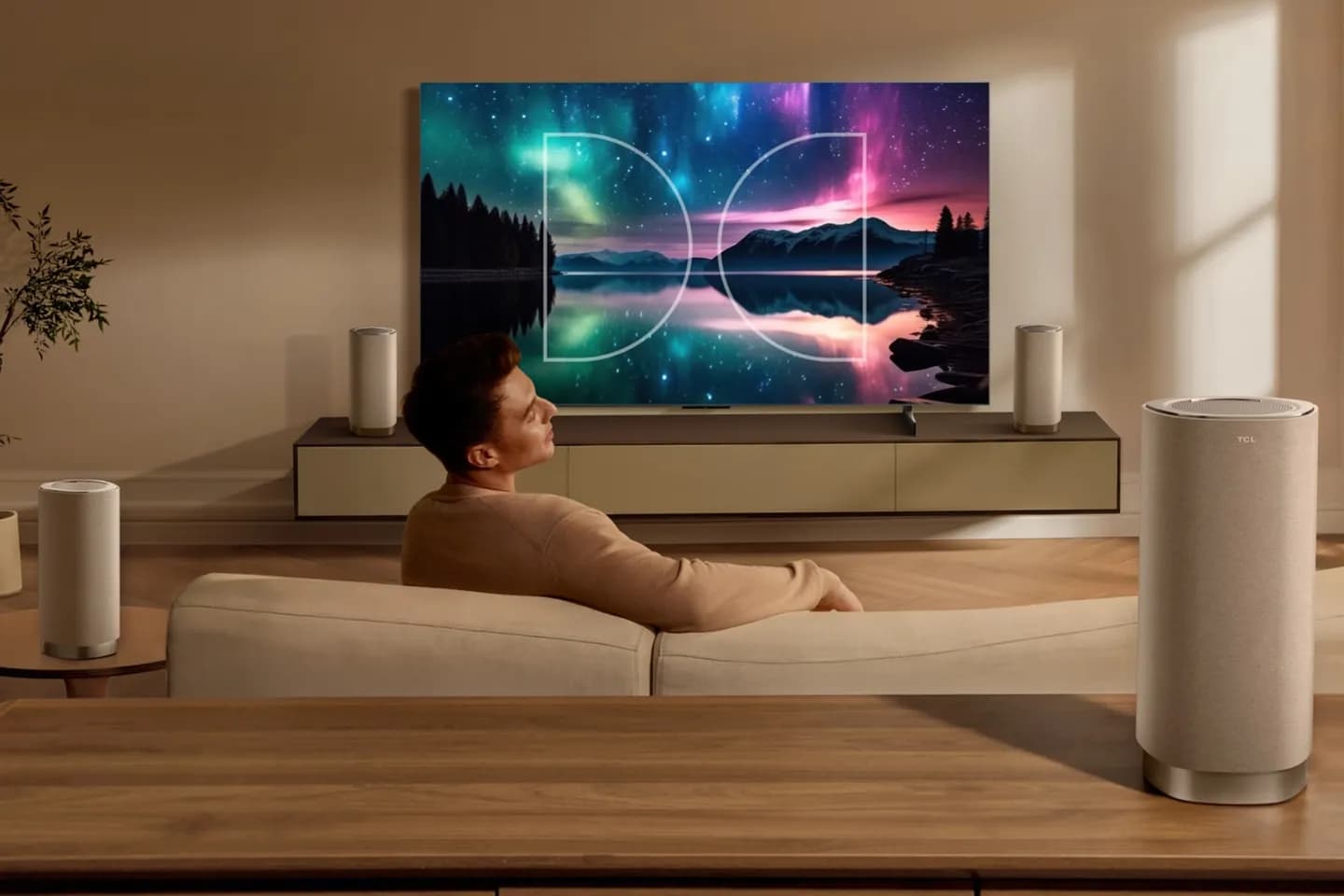 Телевизоры TCL научились делать звук с FlexConnect