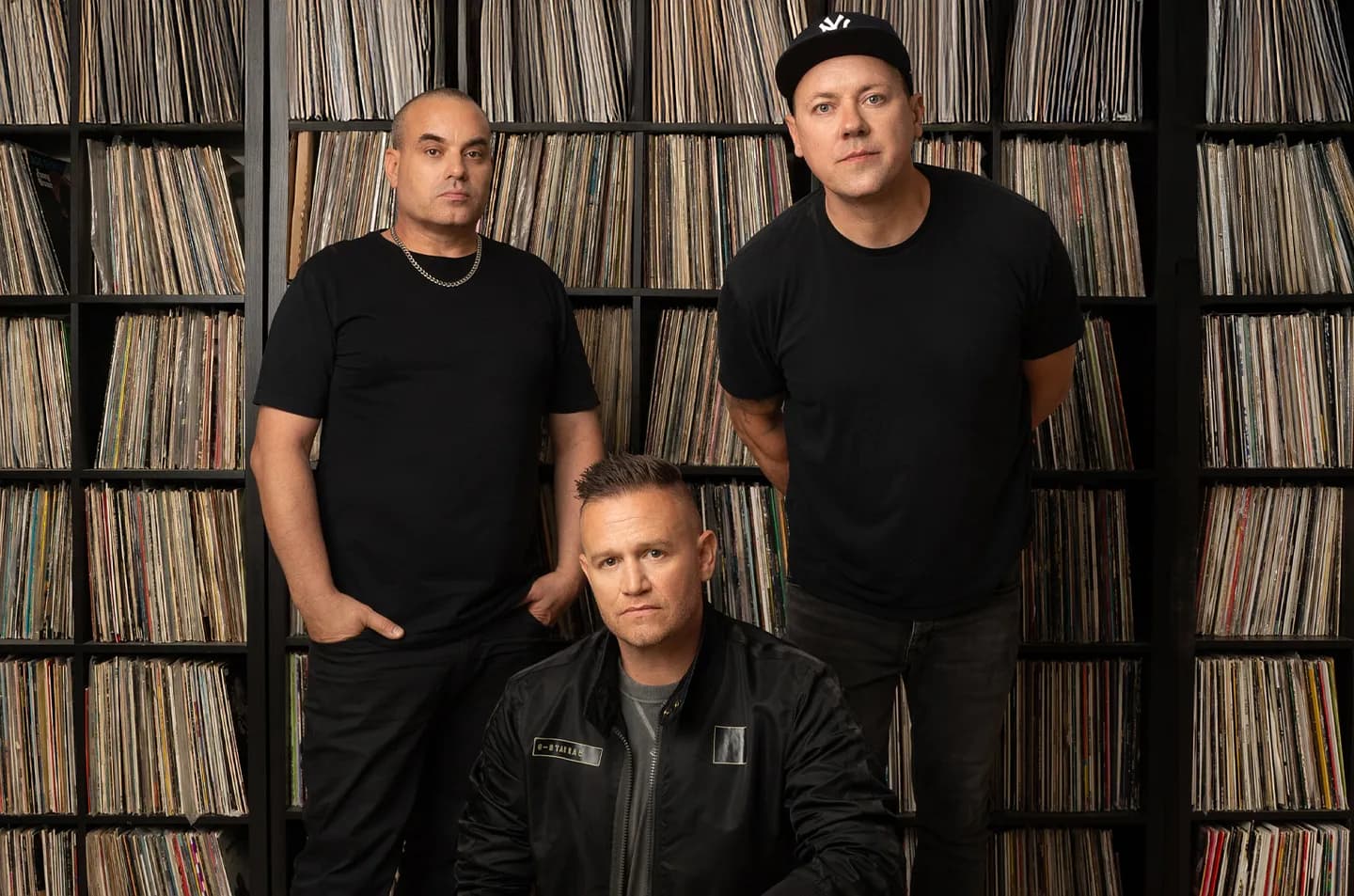 Hilltop Hoods объявили о новом альбоме 'Fall From the Light' после шести лет ожидания