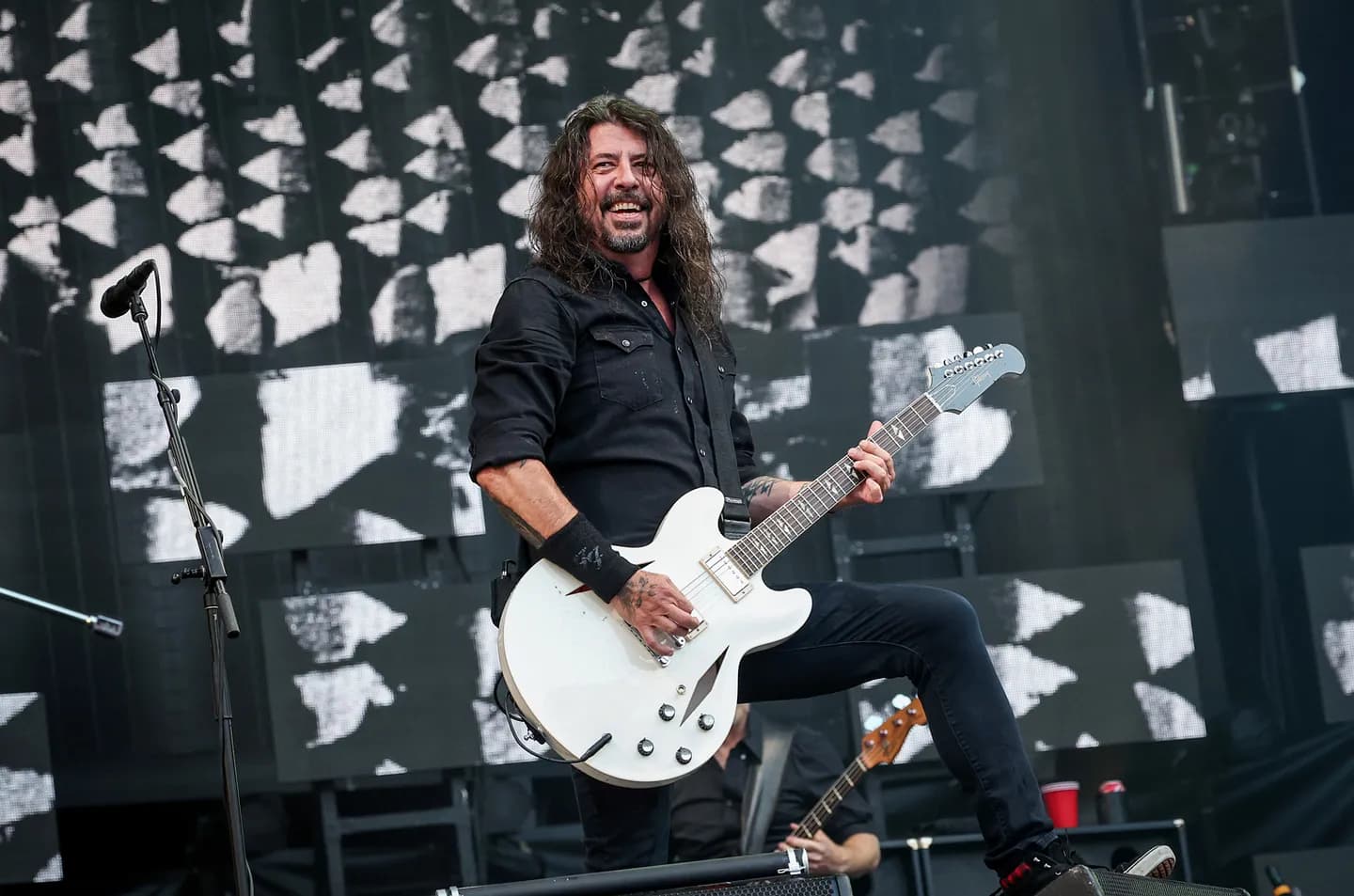 Эпоха Рока: Corona Capital 2025 с Foo Fighters и Deftones