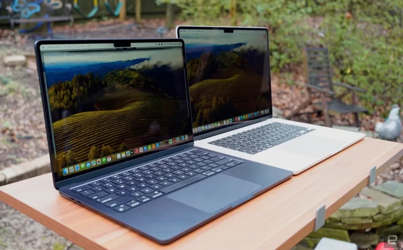 Тим Кук дразнит нас новым MacBook Air на этой неделе