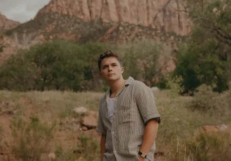 Джозайя Куин: "Mt. Zion" – альбом, разбивающий стереотипы