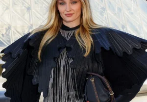 Софи Тёрнер в Louis Vuitton: мода будущего для «Королевы Севера»