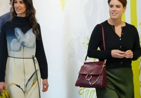 Принцесса Евгения, сапоги на зависть и джорданская сваха: визит в психбольницу, достойный фанфара