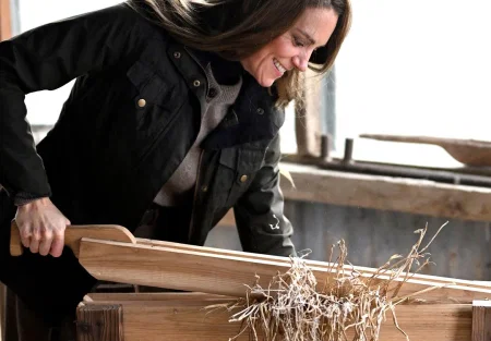 Кардаган из шерсти яка: как Кейт Миддлтон сыграла на поле стиля и экологии