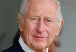 Король Карл III впервые за 500 лет помолится с папой римским