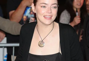 Как ожерелье за 1300$ объединило Stone и Lawrence