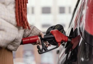 Эксперт объясняет, как плохое топливо убивает машины