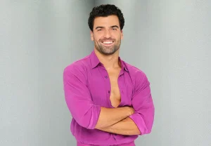 Танцоры DWTS выясняют отношения на публике: извинения, обиды и сарказм