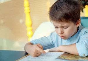 Когнитивные трудности у детей с СДВГ и проблемами в обучении могут иметь разные причины