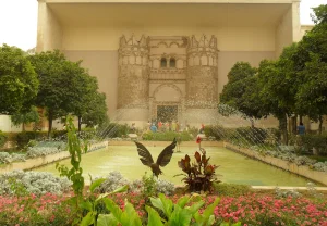 Воры похитили римские статуи из музея Дамаска