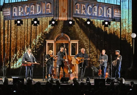 Звёзды фолка и злобная ирония наград: кому дадут "граммофоны" в 2026-м?