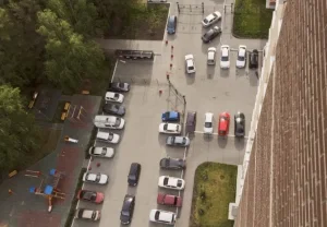 В Госдуме предложили освободить многодетных от оплаты парковки