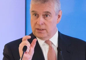 Опальный принц: угроза монархии?