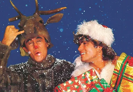 Мировая рождественская поп-карусель: хиты на вершине чартов