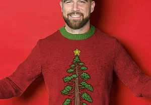 Свитер Келси и намёки на Тейлор Свифт