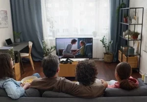 Фильм «Твое отражение»: десять историй обычных героев современной России