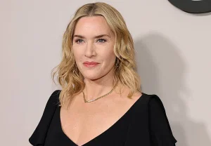 Кейт Уинслет призналась: первые "близкие встречи" были с девушками