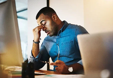 Рост неравенства заставляет работать больше