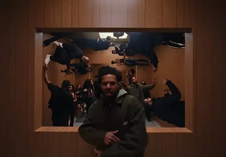 J. Cole рассказывает свою жизнь наоборот: новый клип и альбом