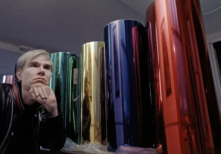 Фонд Уорхола назвал получателей грантов-2025