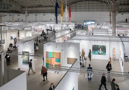 Expo Chicago 2026: меньше, но громче