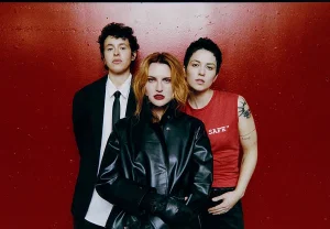 MUNA возвращаются громко