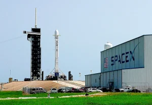 Кейс SpaceX и уволенные сотрудники