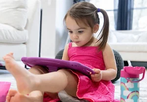 Детский словарь под прицелом экранов