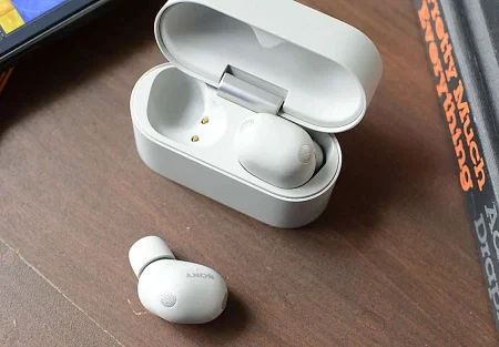 Sony WF‑1000XM6: маленькие, но нервные