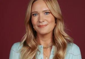 Две новые книги ACOTAR и модный статус Maas