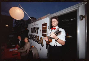 Крошечное кино бунтаря