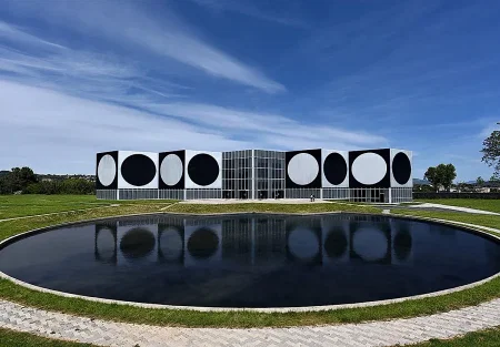 Пятьдесят лет Vasarely