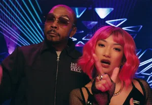 AI-певица TaTa уходит в Азию