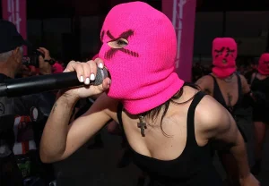 Дело Pussy Riot: Толоконникову объявили в розыск