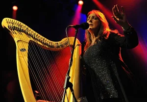 Прощание с Мойей Бреннан