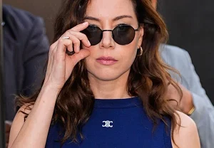 Беременность в шикарных туфлях: что устроила Aubrey Plaza