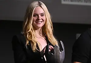 Фанаты заставили Elle Fanning стать новой Эффи в «Голодных играх» – и студия сдалась