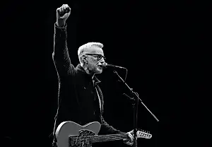 Billy Bragg выпустил сингл о Палестине: кровавая ирония поддержки