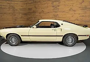 Автомобили, супермясо и сияние тормозов: Ford, Toyota, Le Mans