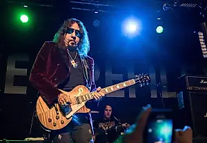 Ace Frehley умер: звезды и фанаты прощаются