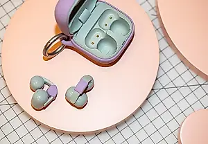 Sony lanza unos auriculares de clip, pero no entusiasman