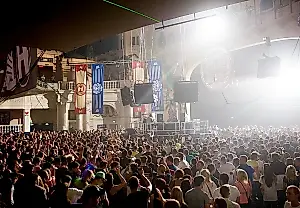 Discriminación de clase en la cultura: ¿ha llegado la hora de prohibirla?