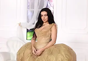 La banda sonora de Charli xcx para Wuthering Heights